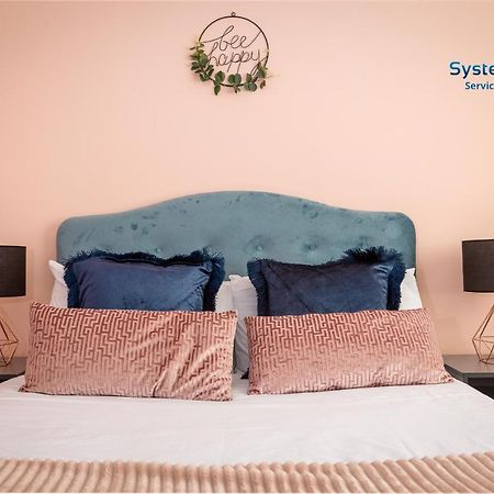 Syster Properties Serviced Accommodation Leicester 5 Bedroom House Glen View Екстер'єр фото
