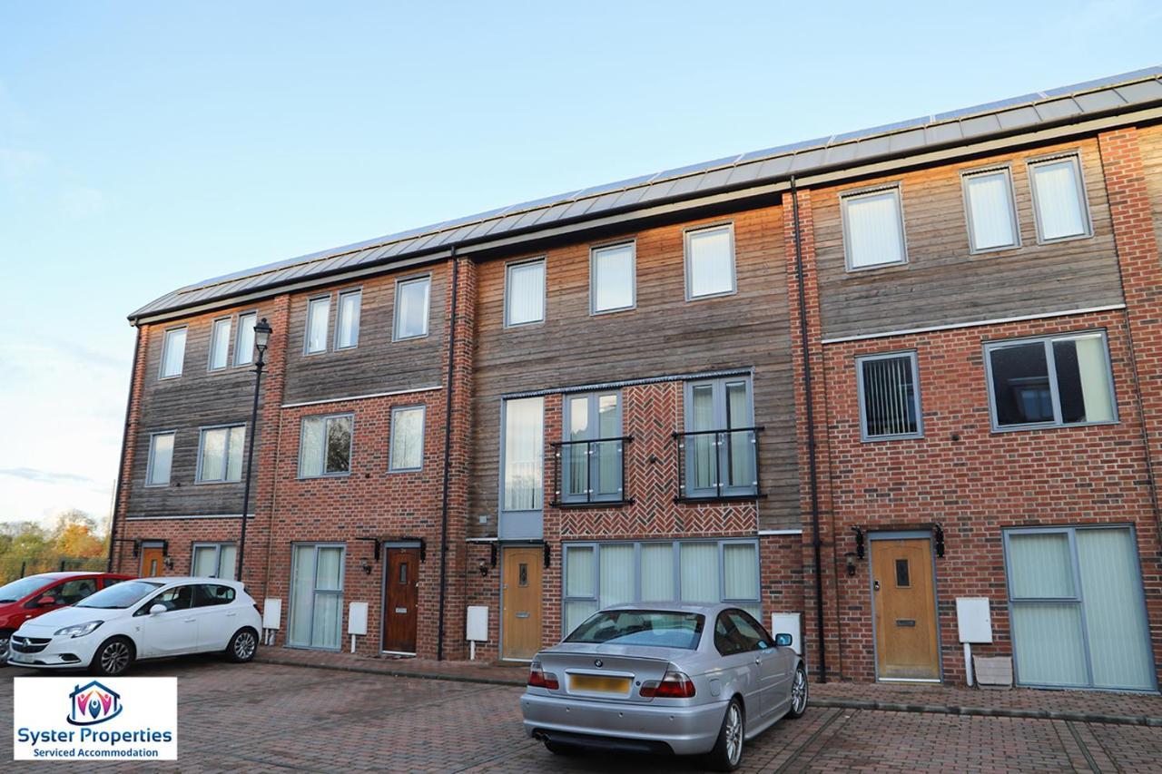 Syster Properties Serviced Accommodation Leicester 5 Bedroom House Glen View Екстер'єр фото