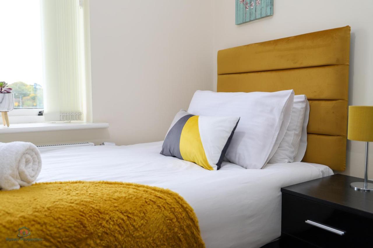 Syster Properties Serviced Accommodation Leicester 5 Bedroom House Glen View Екстер'єр фото
