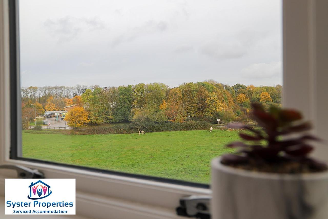 Syster Properties Serviced Accommodation Leicester 5 Bedroom House Glen View Екстер'єр фото