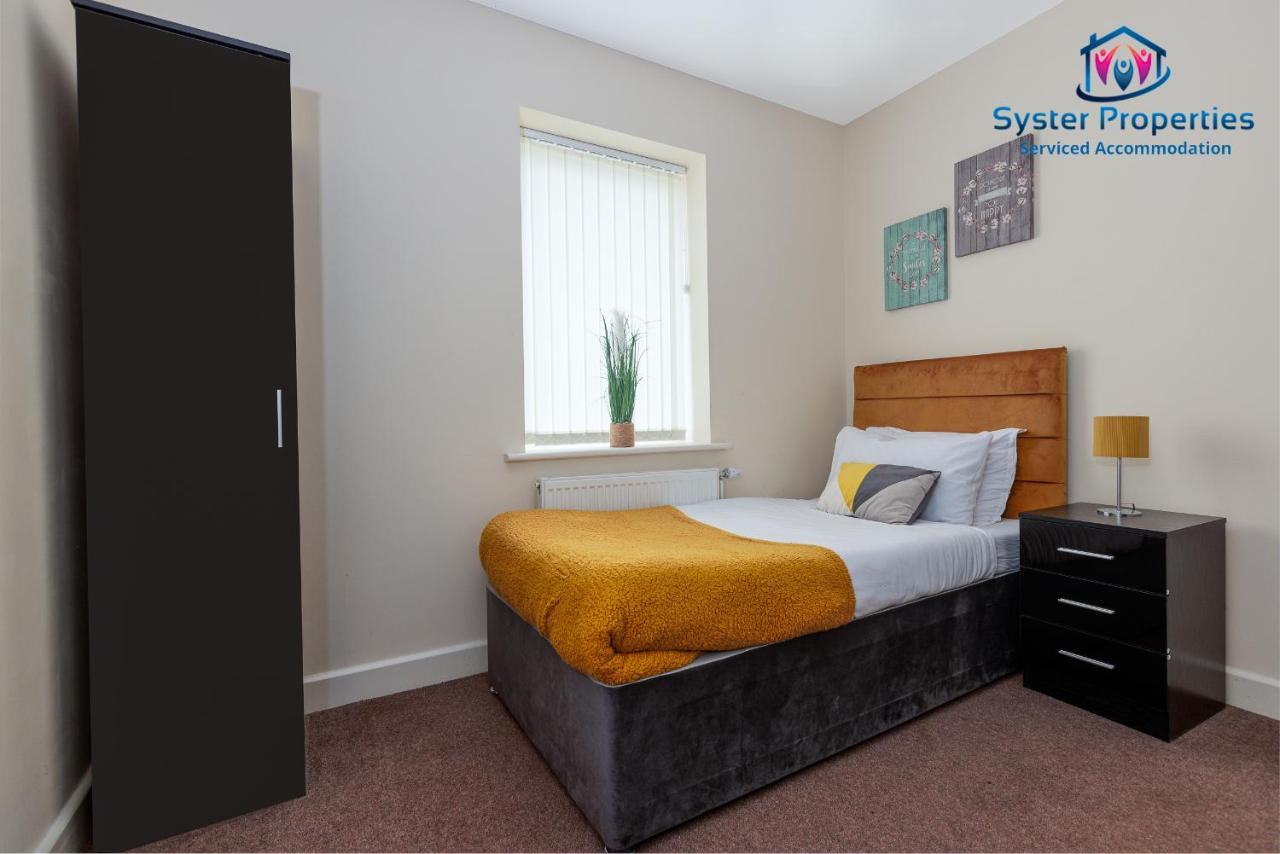 Syster Properties Serviced Accommodation Leicester 5 Bedroom House Glen View Екстер'єр фото